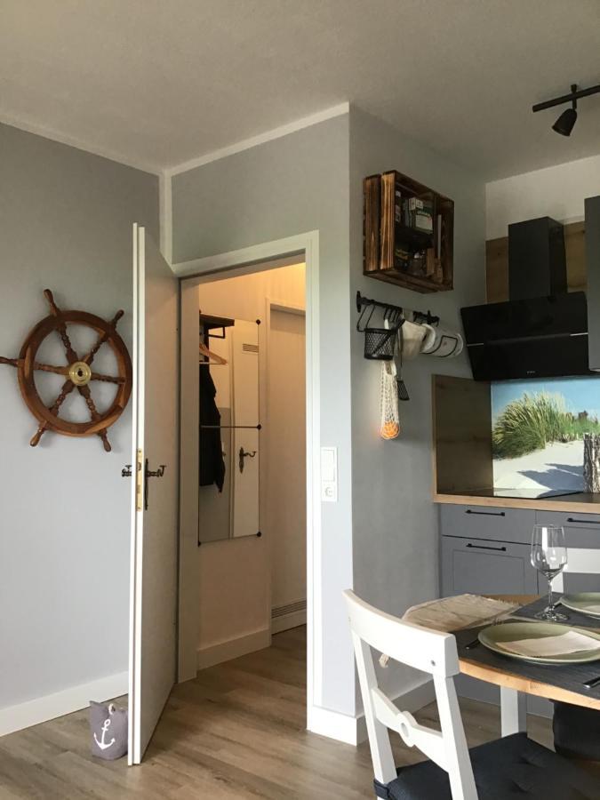 Liebevoll Eingerichtete Ferienwohnung Luettje Koje Dornum Dış mekan fotoğraf