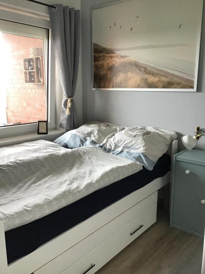 Liebevoll Eingerichtete Ferienwohnung Luettje Koje Dornum Dış mekan fotoğraf